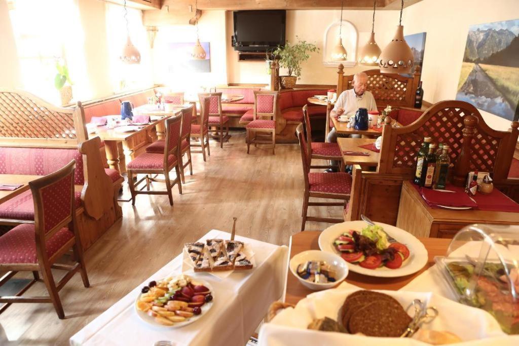 La Locanda Ristorante Pizzeria Garni Ohlstadt Extérieur photo